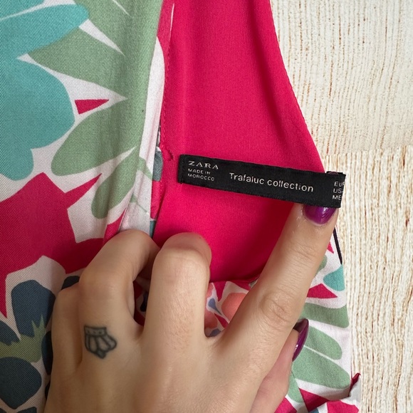 ZARA Pink Floral Open Back Mini Dress Vibrant Vacation - Picture 4 of 9